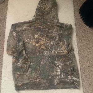 Realtree camo hoodie!
